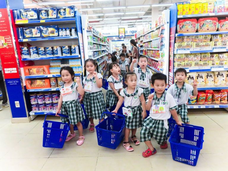 Dạy trẻ mua sắm thông minh