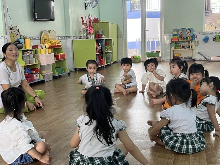 TIẾT HỌC HÁT CỦA LỚP SÓC NÂU